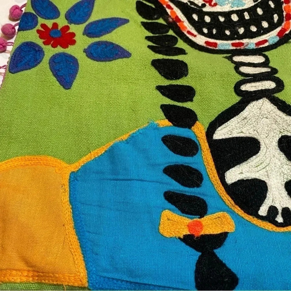 Freda Sugar Skull Braids Embroidered Pillow Cover Shabby Day Of Dead 13 x 19 In. - Picture 10 of 15
